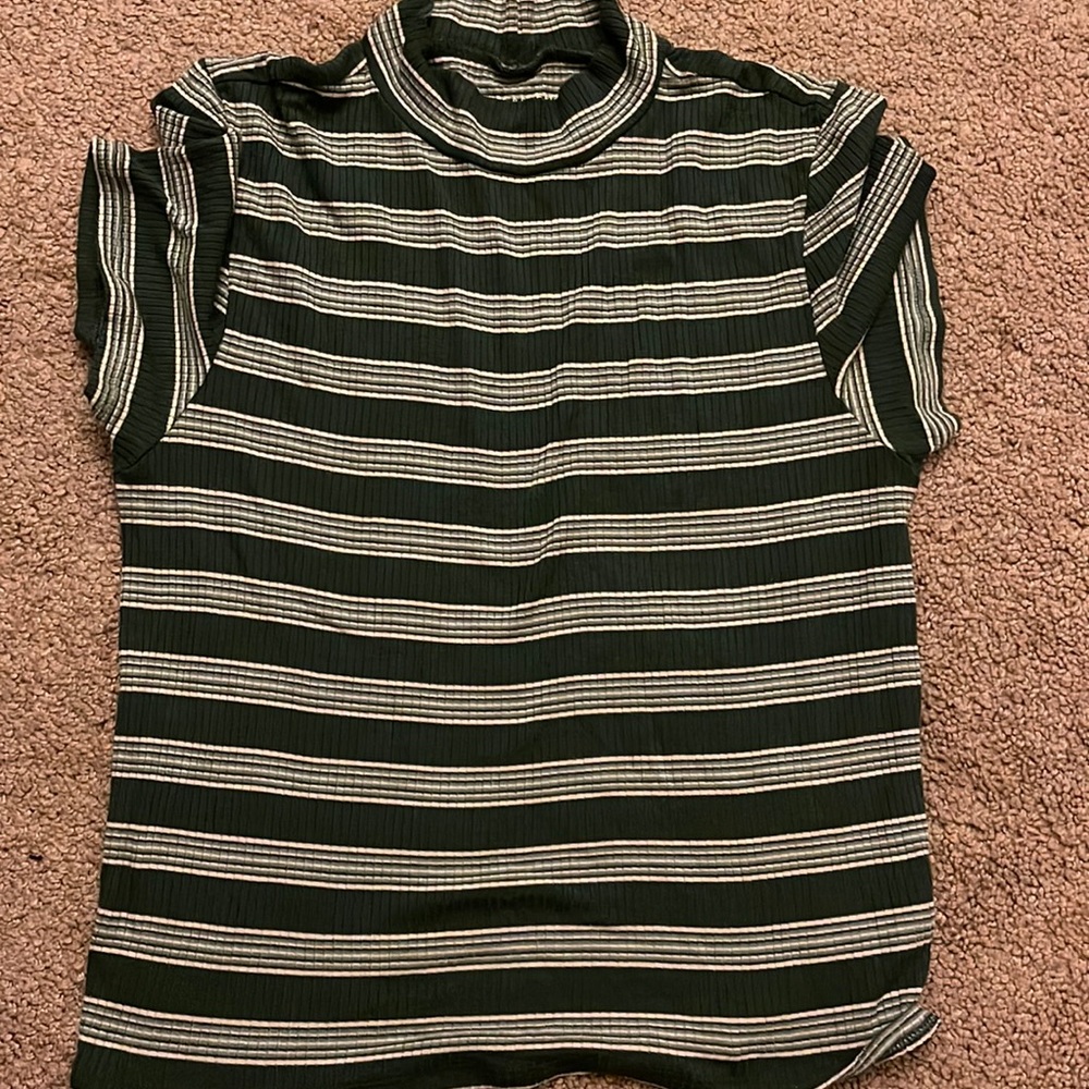 Cute American eagle top just work once